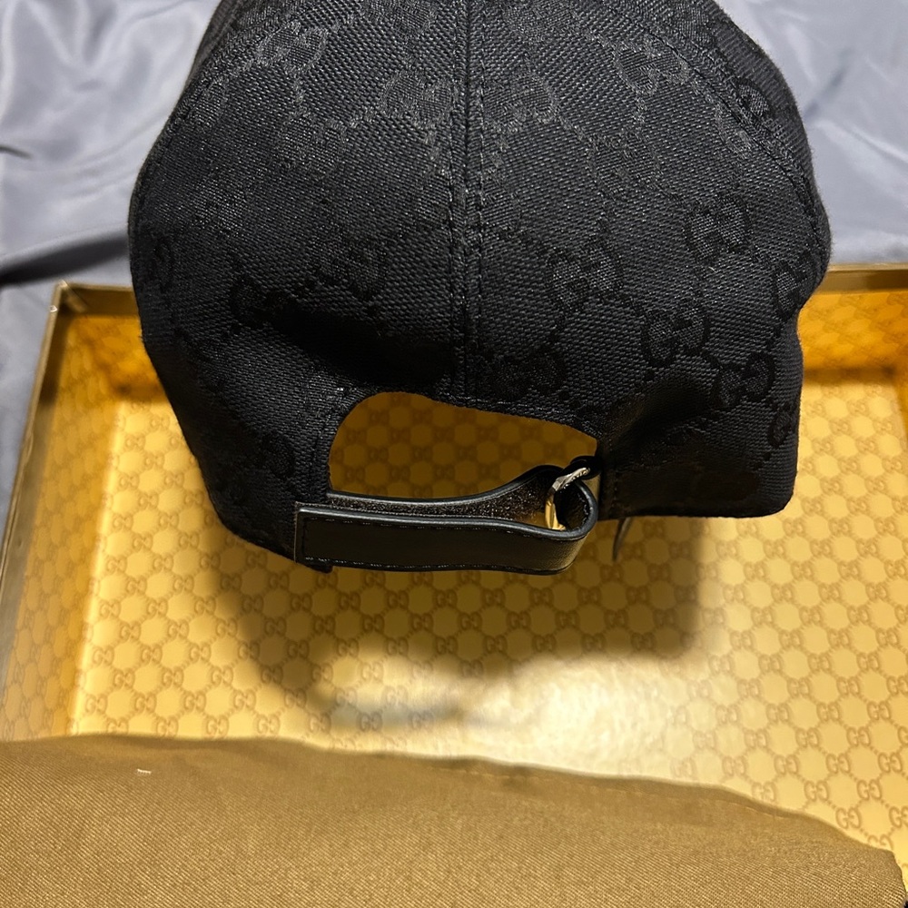 GG baseball hat with web - Picture 2 of 6